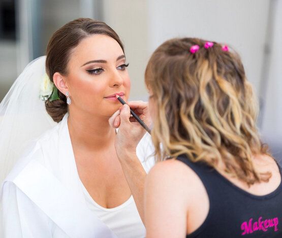 Bridal makeup Gold coast by Jessica Cagney
mobile Gold Coast & Brisbane makeup artist and hairstylist
