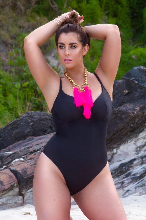 Thirsty Swimwear Campaign hair and makeup by Jessica Cagney
Mobile Gold Coast & Brisbane makeup artist and hairstylist