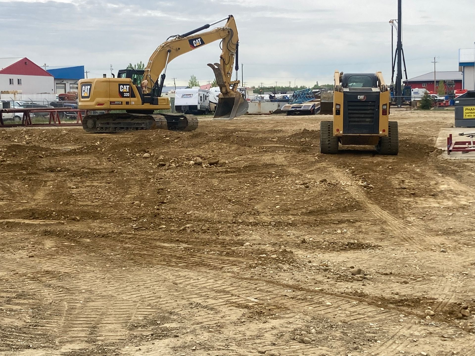 lacombe construction contractors near me