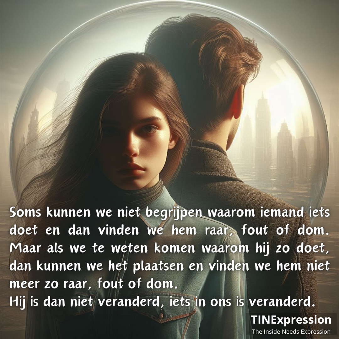 Dramatische poster met twee figuren rug aan rug in een glazen bol, met Nederlandse tekst eroverheen.