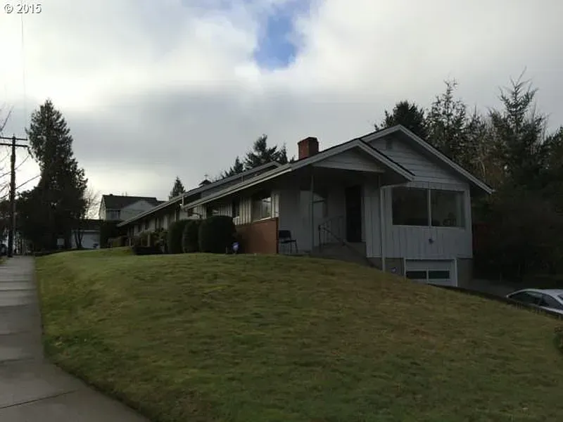 An image on the 92nd 4 Plex property