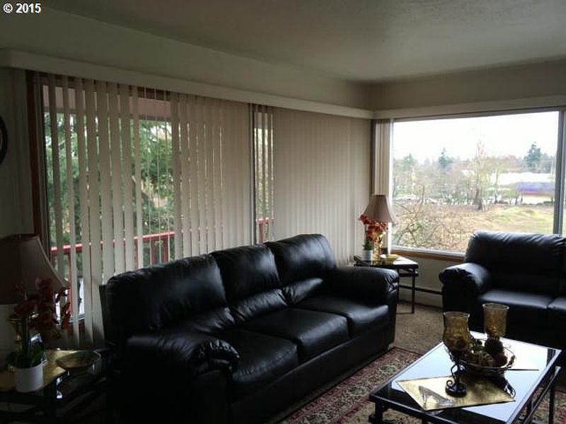 An image on the 92nd 4 Plex property