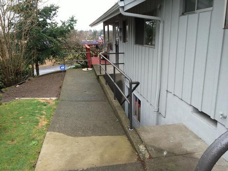 An image on the 92nd 4 Plex property
