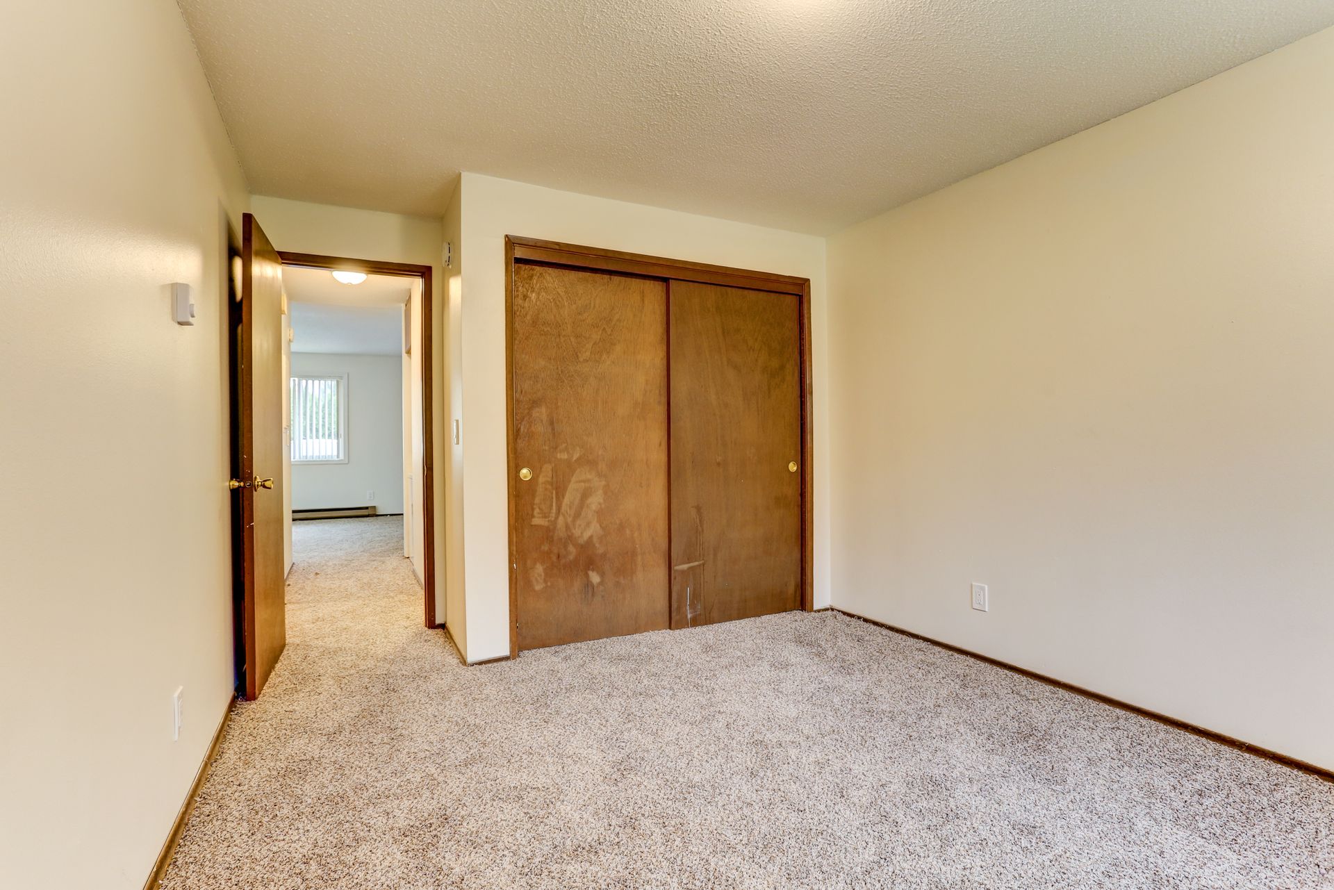 An image of the Amber Lantern Apartments units