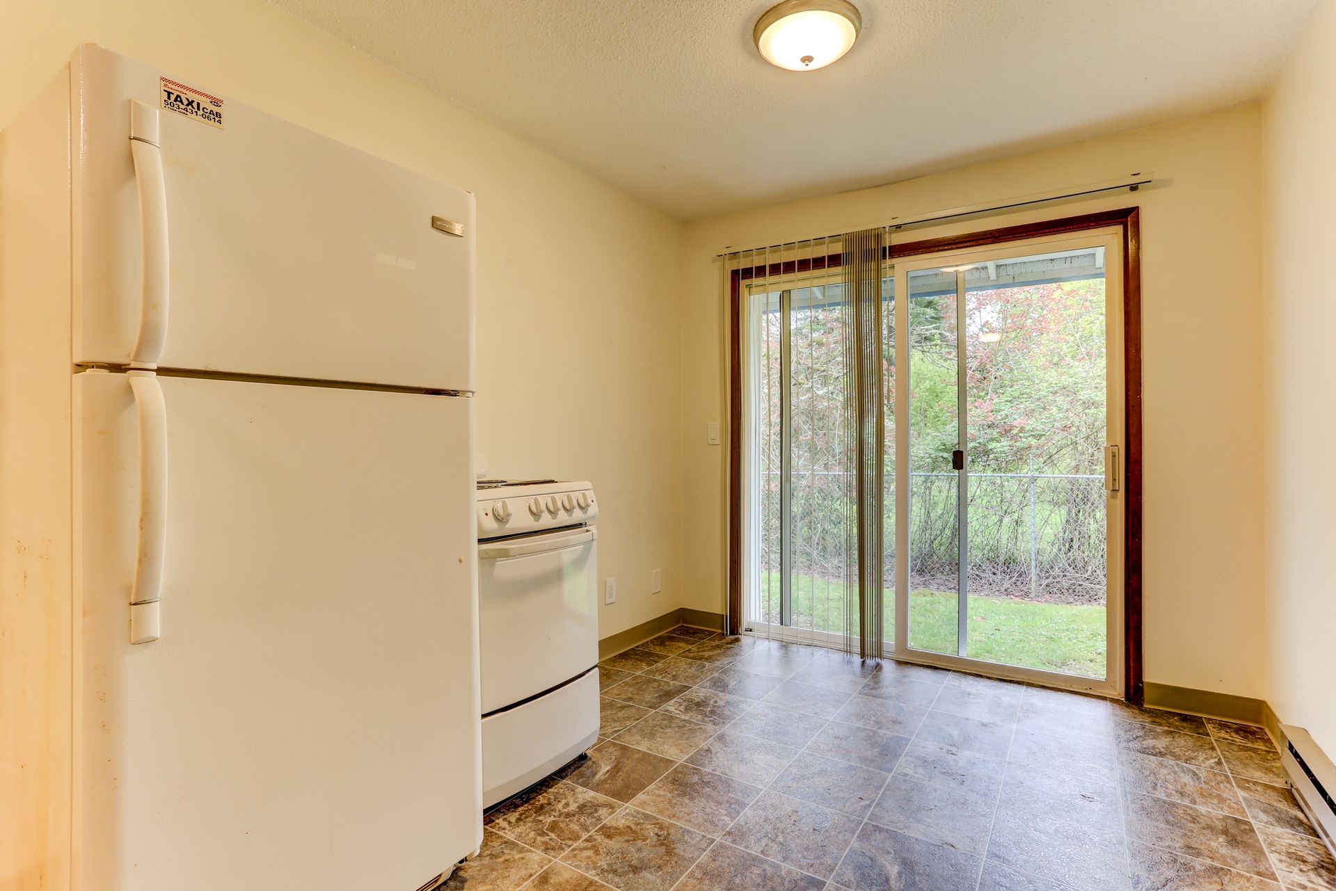 An image of the Amber Lantern Apartments units
