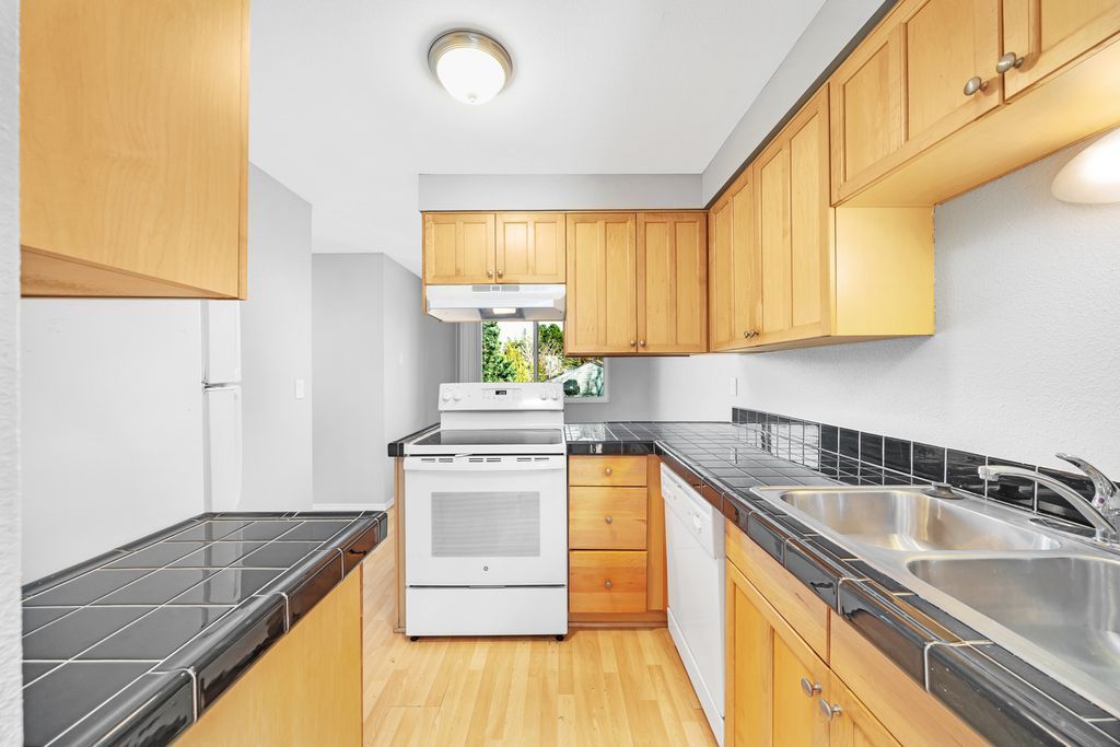 Photo of a unit at the Carriage Estates