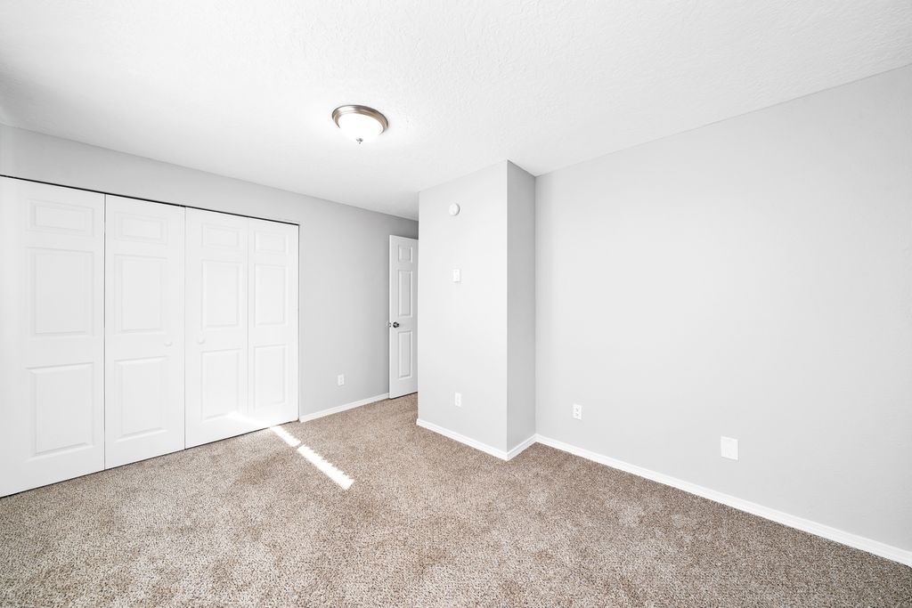 Photo of a unit at the Carriage Estates