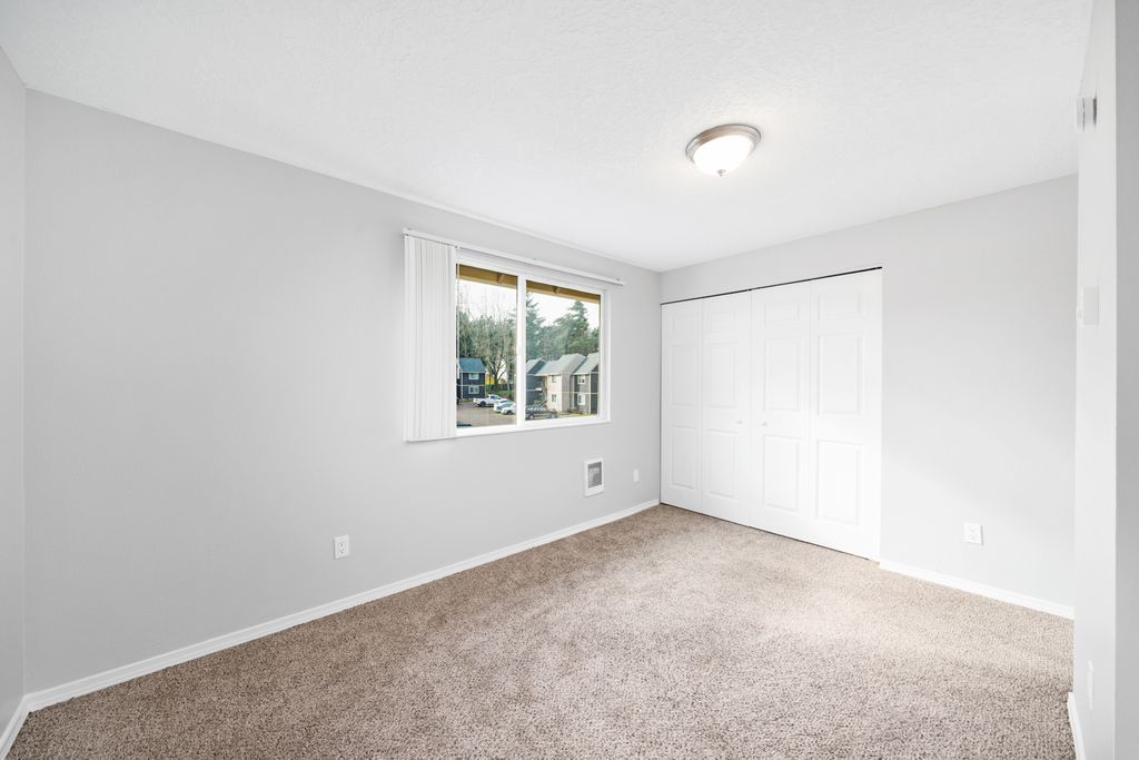 Photo of a unit at the Carriage Estates