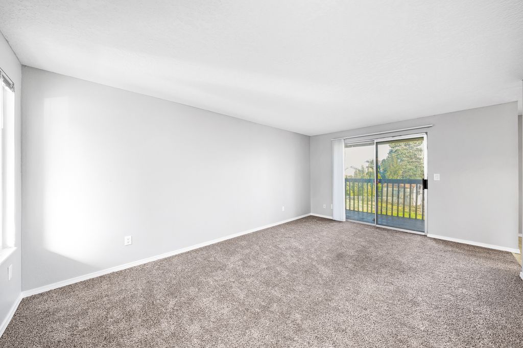 Photo of a unit at the Carriage Estates