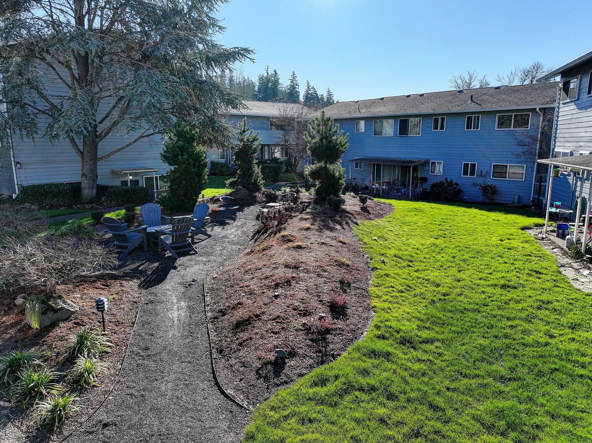 Garden View of Ivy Terrace apartments