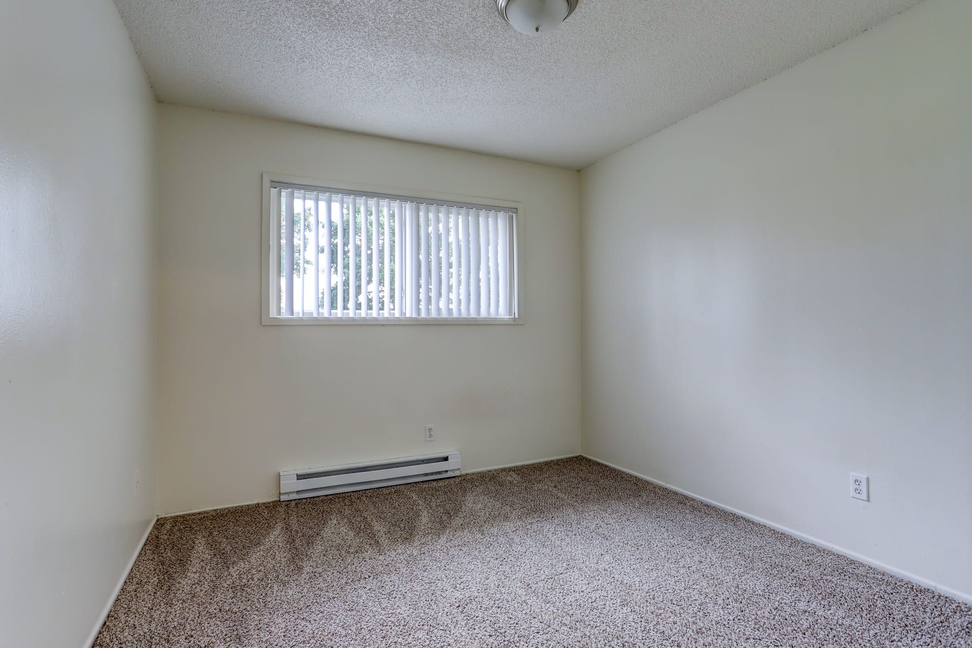 A photo of an apartment in the Fircrest apartment complex