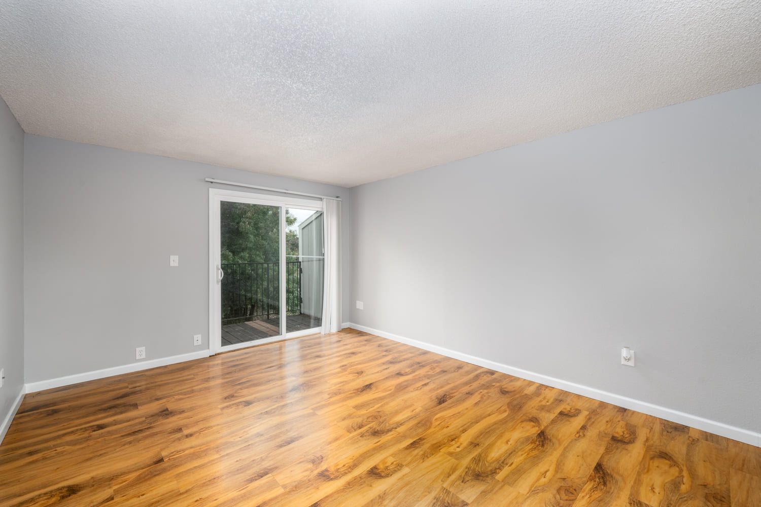 A photo of an apartment in the Johnson Village apartment complex