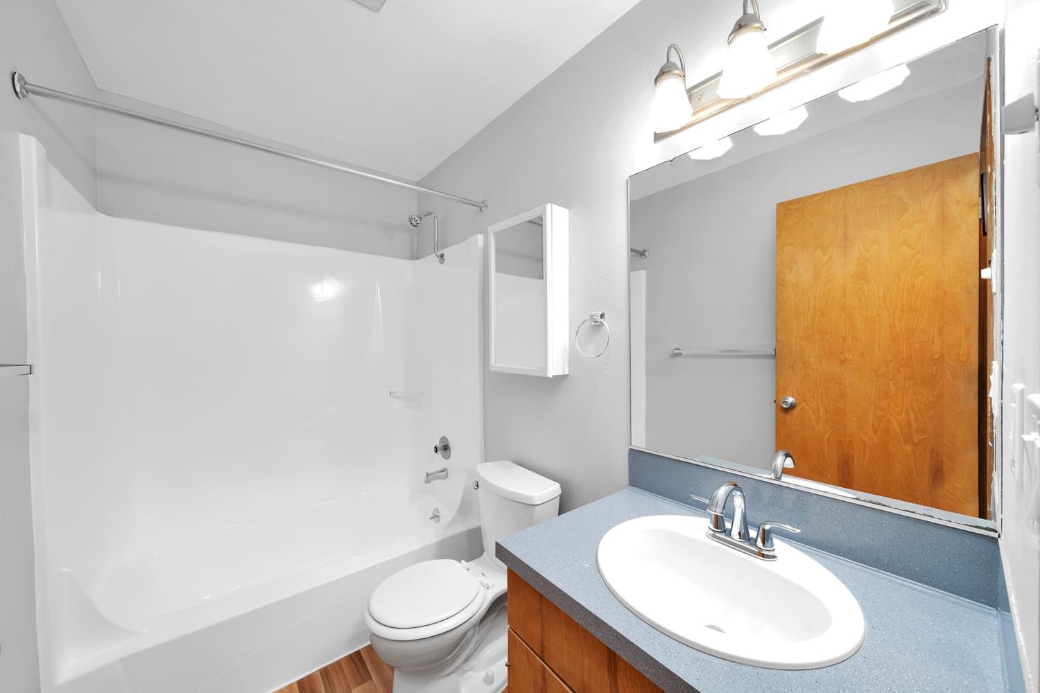 A photo of a unit in the Lair Hill Apartments
