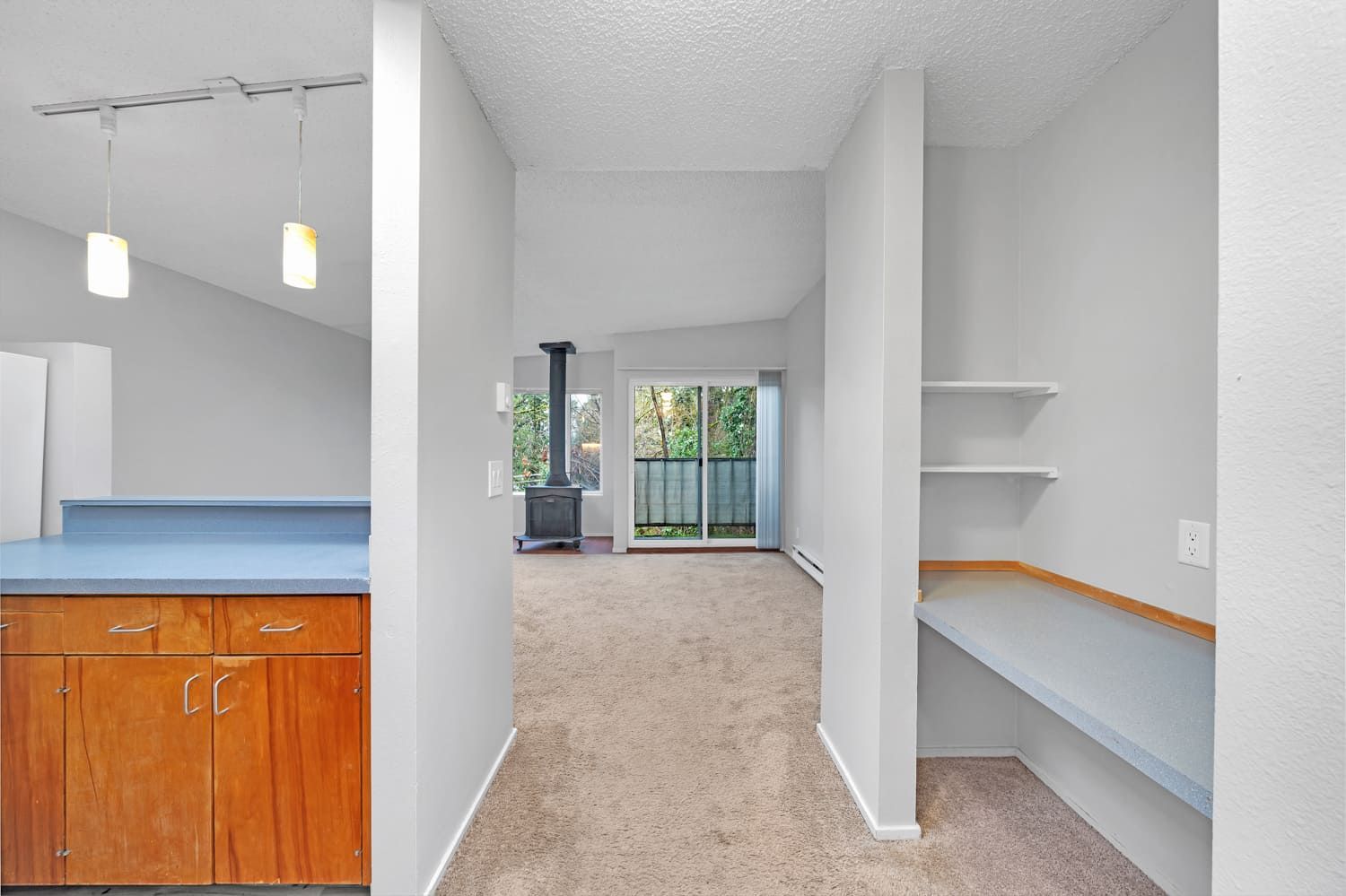 A photo of a unit in the Lair Hill Apartments