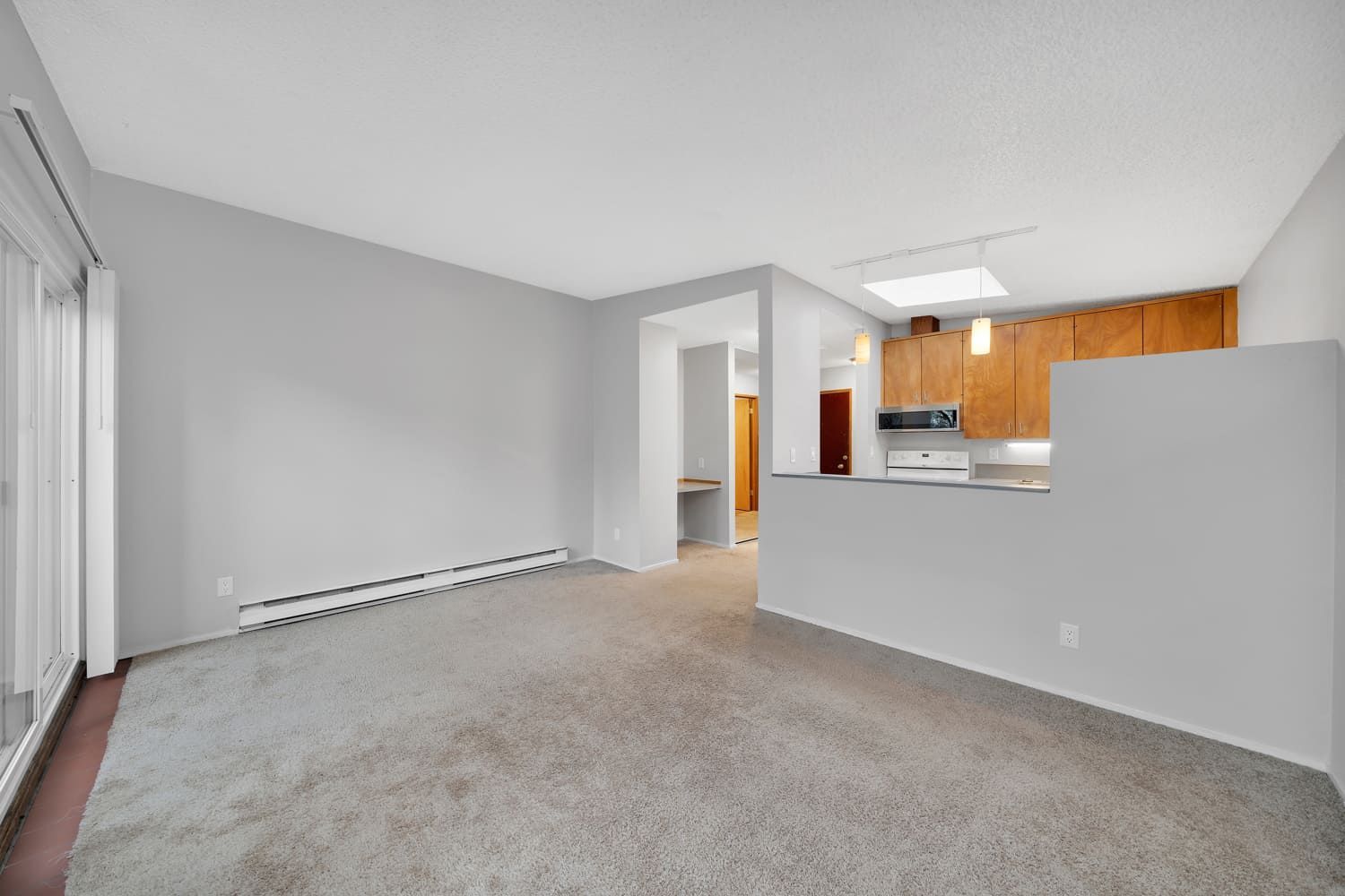 A photo of a unit in the Lair Hill Apartments