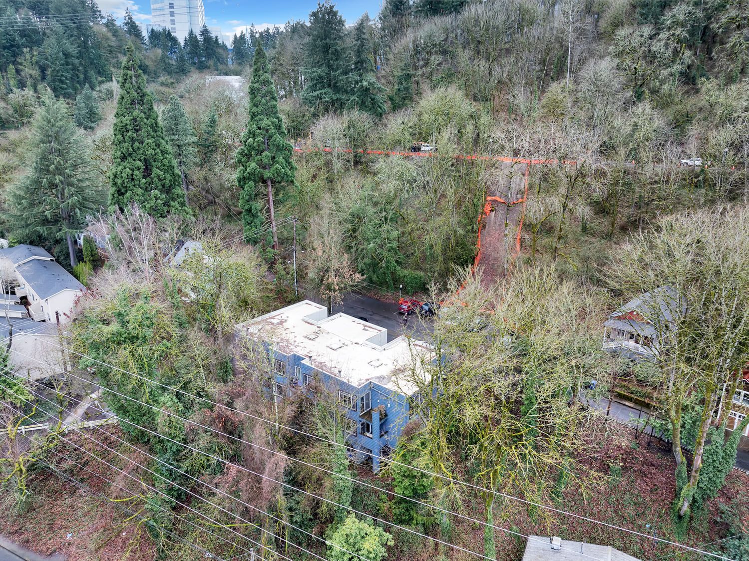 A photo of a unit in the Lair Hill Apartments