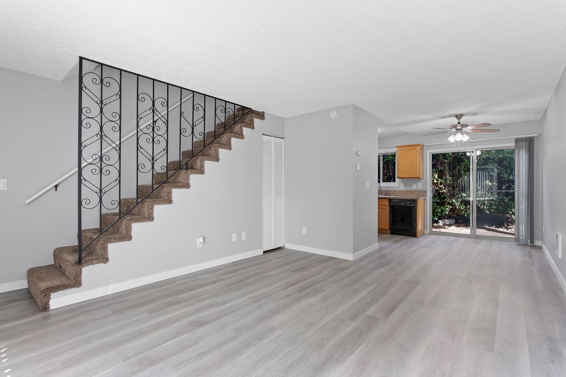 A photo of a unit in the Maple Grove Court apartments