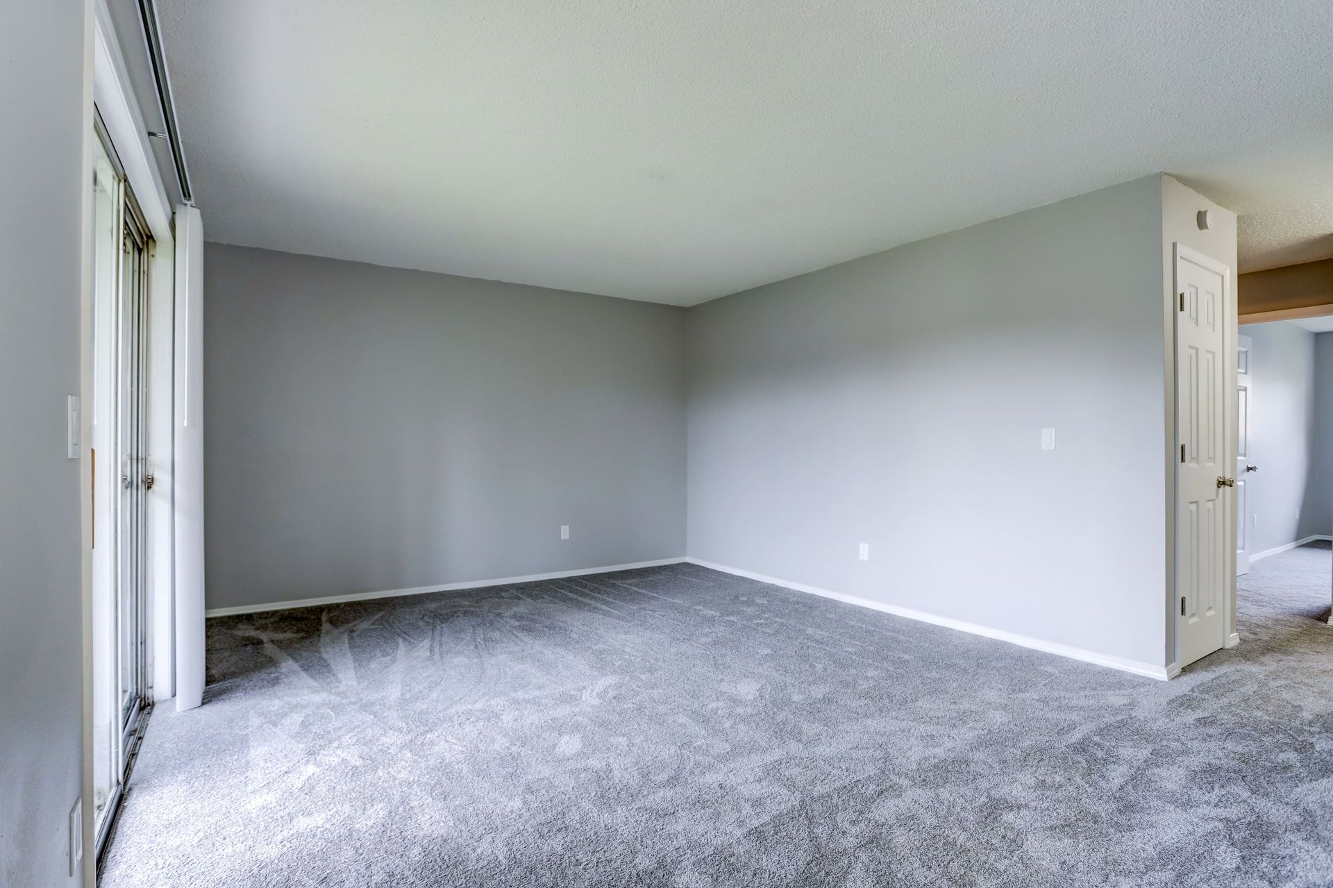A photo of a unit in the Meadow Park East Apartment complex
