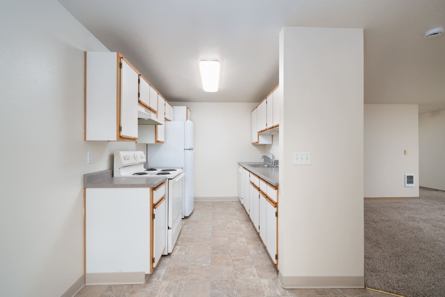 A photo of the Mountain Crest Aparments