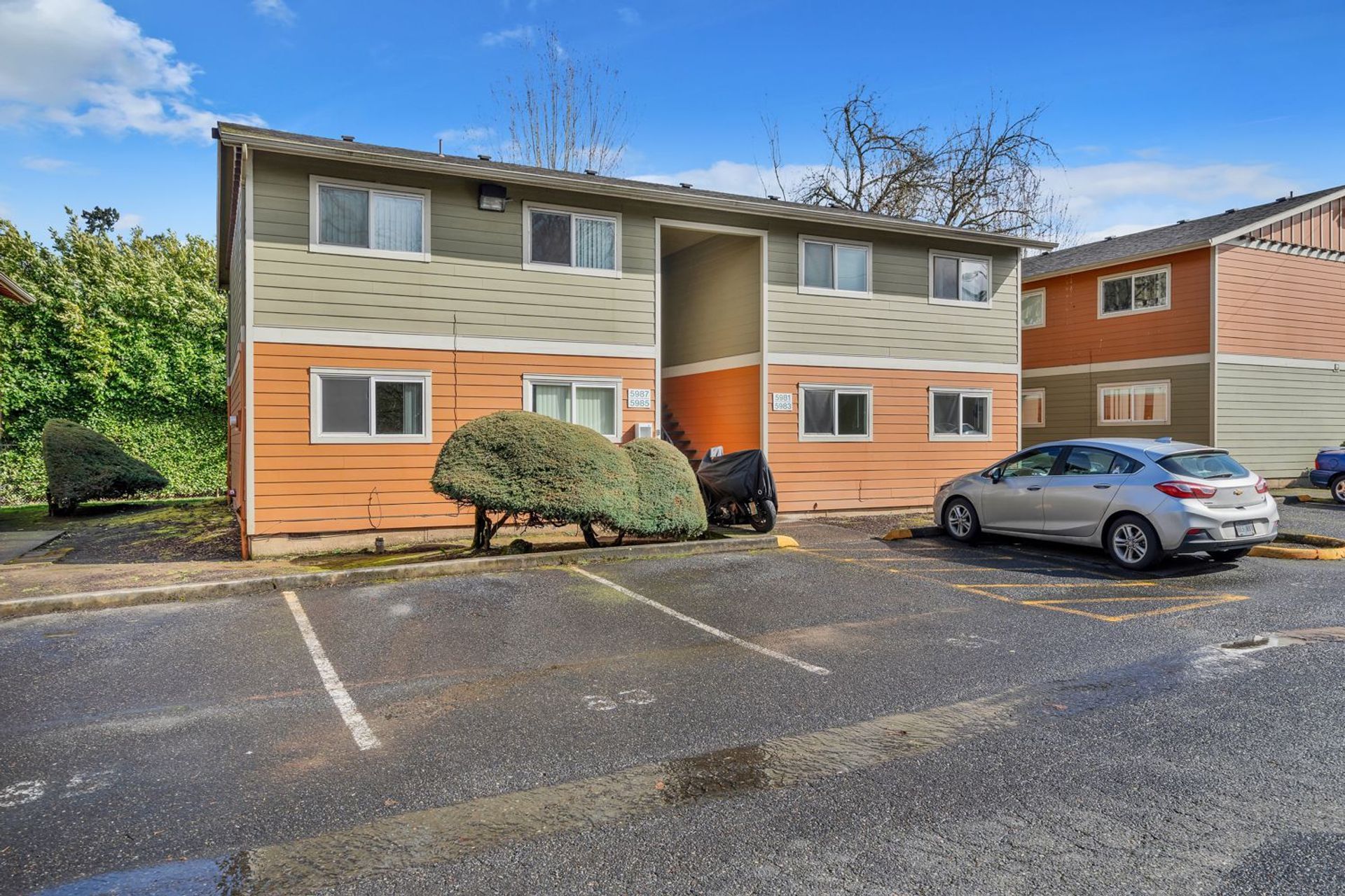 A photo of the Park Place apartment complex