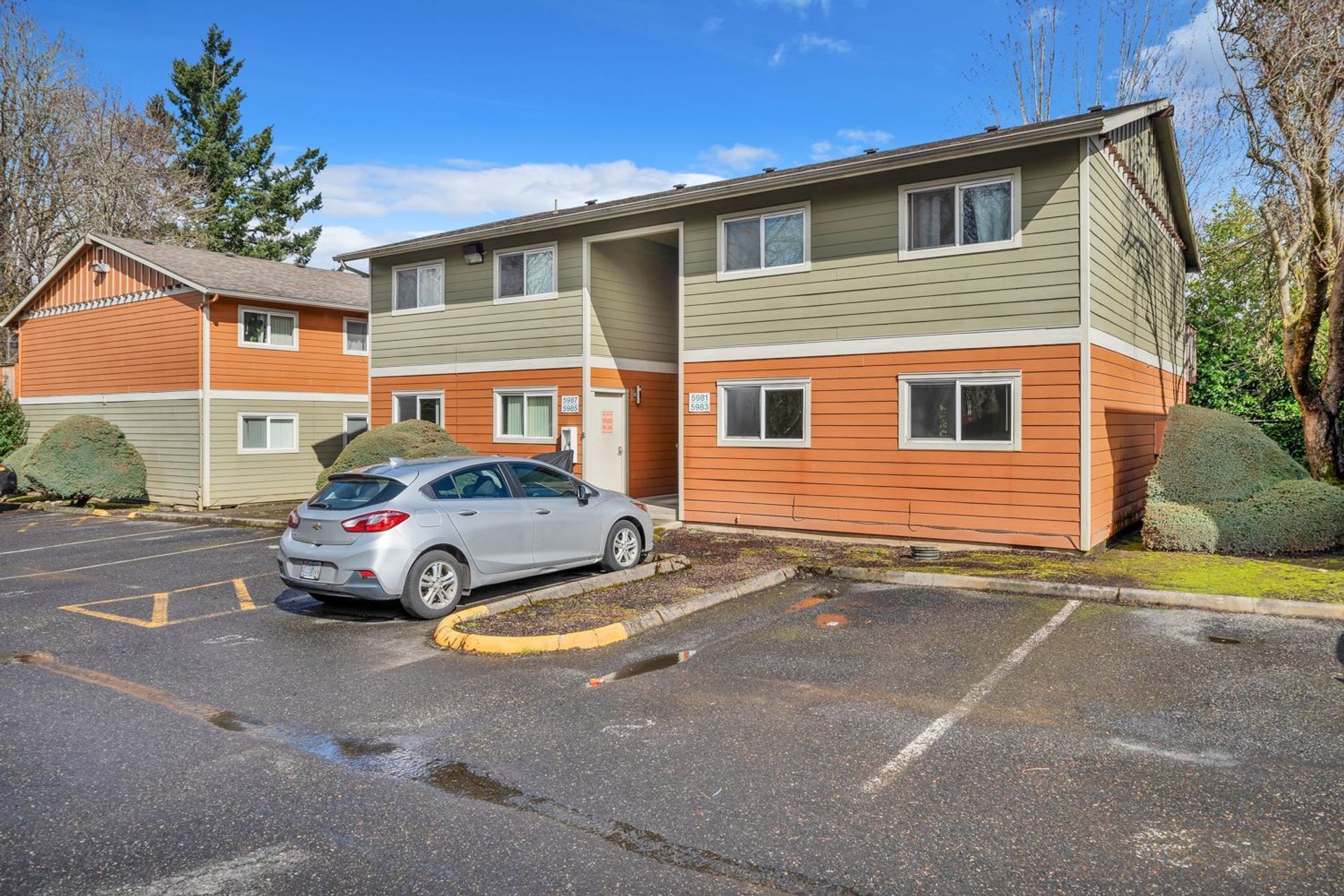 A photo of the Park Place apartment complex