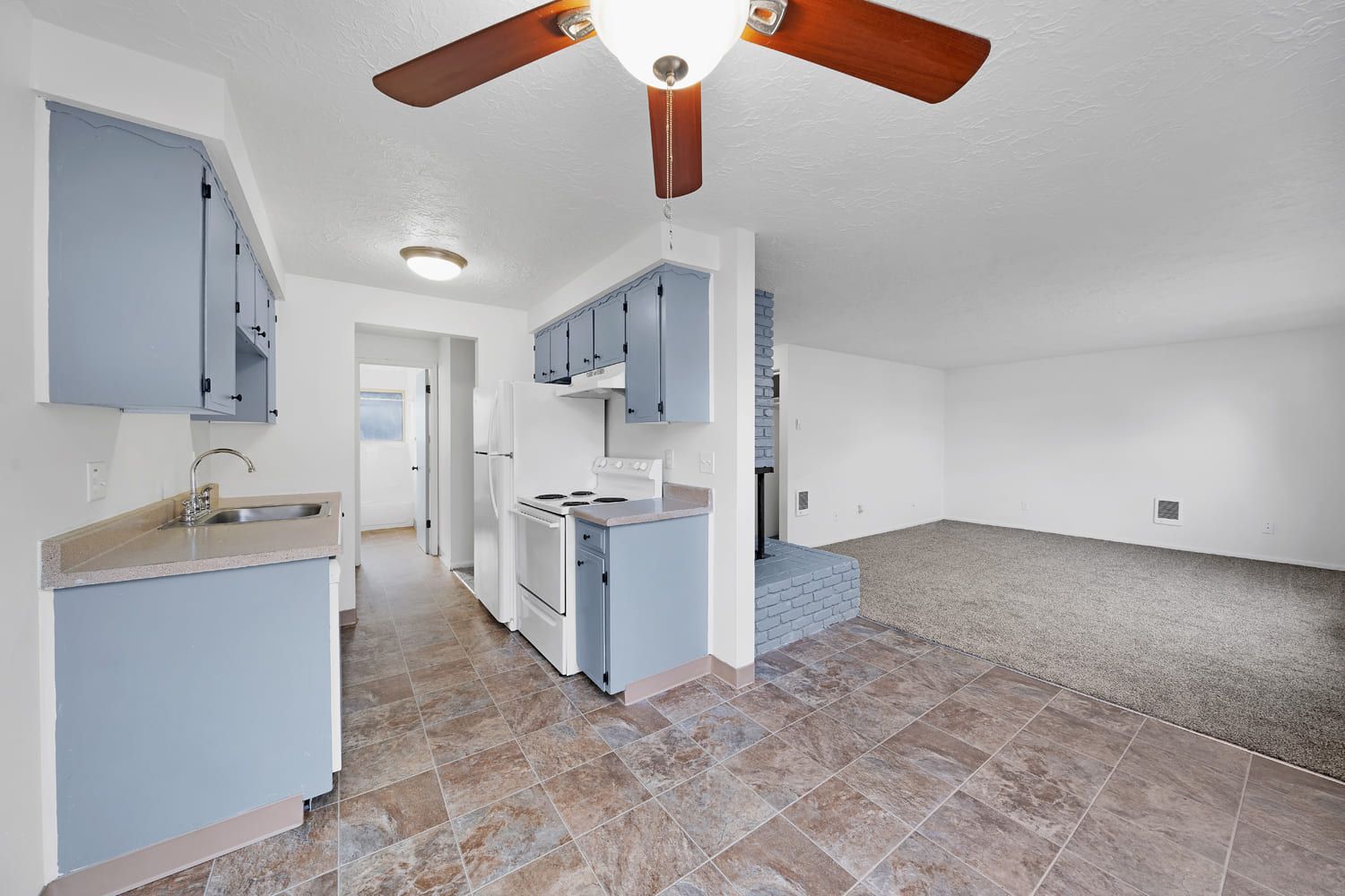 A photo of a unit in the Seven Gables Apartment