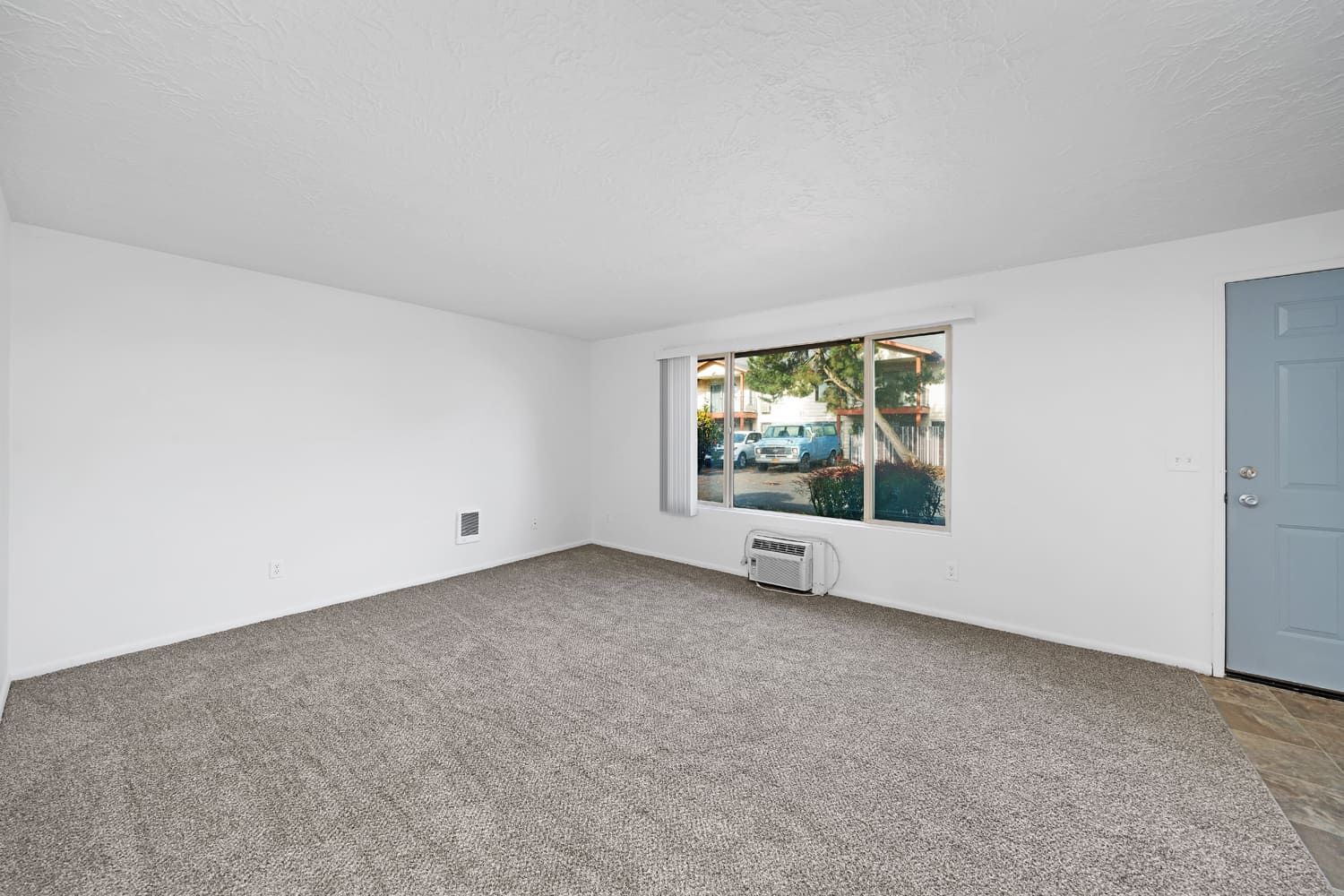 A photo of a unit in the Seven Gables Apartment