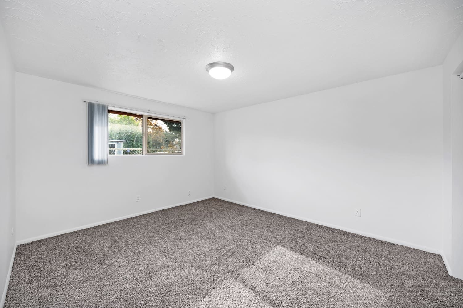 A photo of a unit in the Seven Gables Apartment