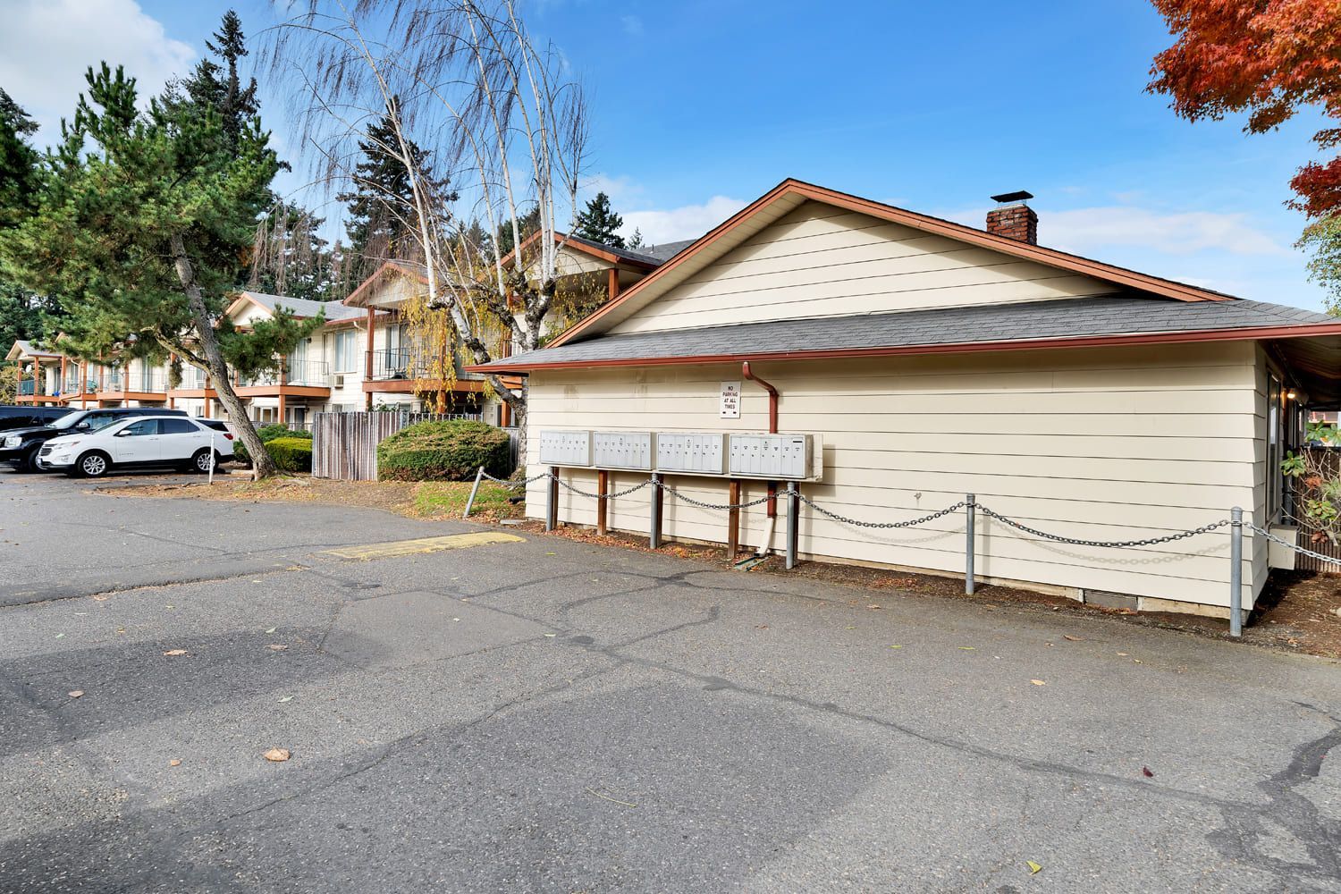 A photo of a unit in the Seven Gables Apartment