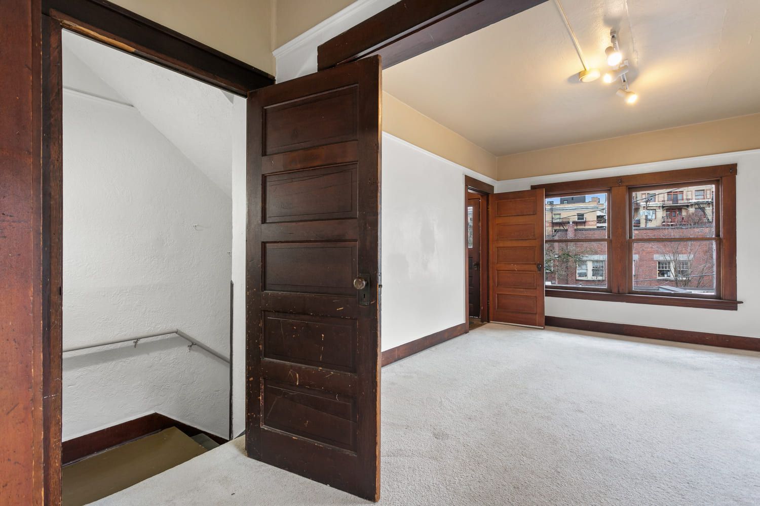 A photo of the unit at The Drake apartments