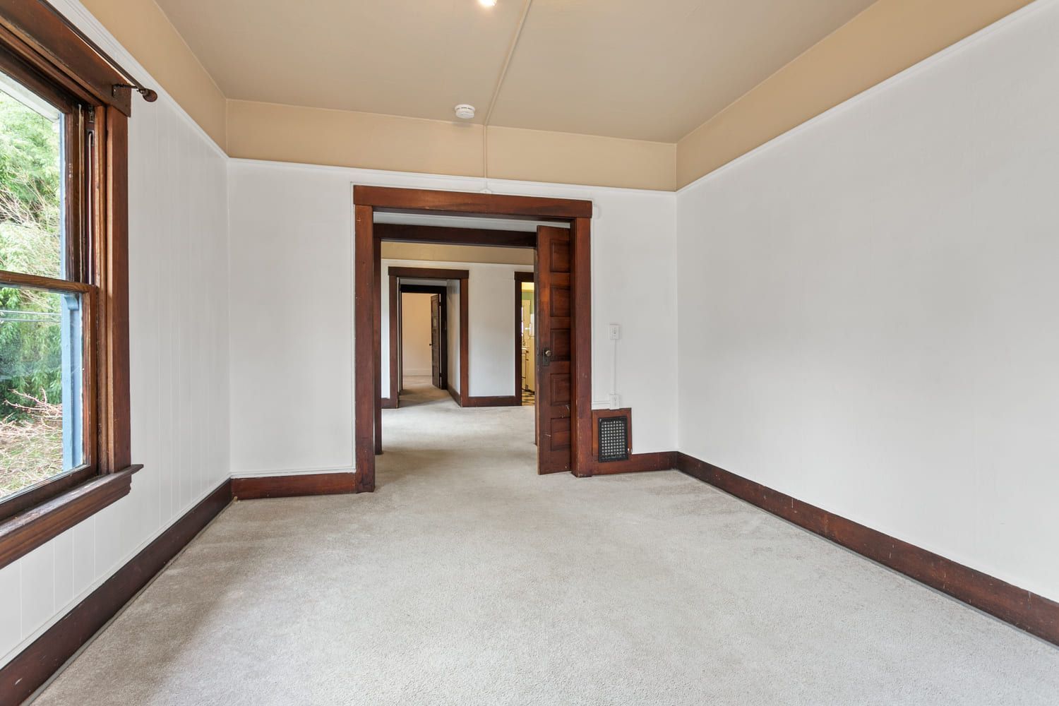A photo of the unit at The Drake apartments