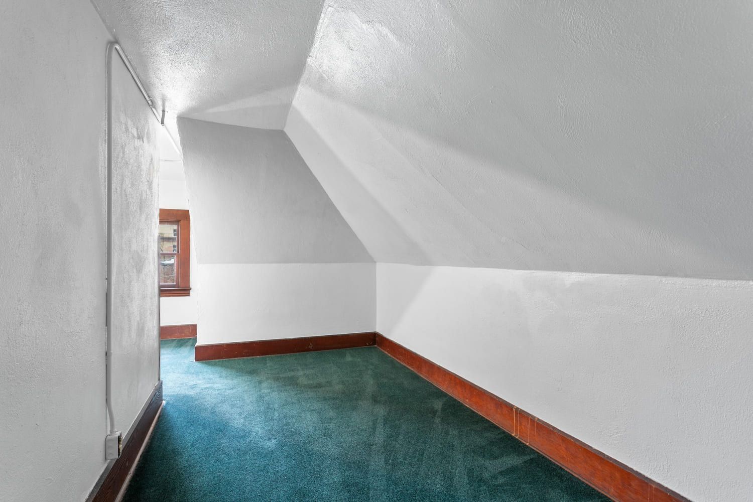 A photo of the unit at The Drake apartments