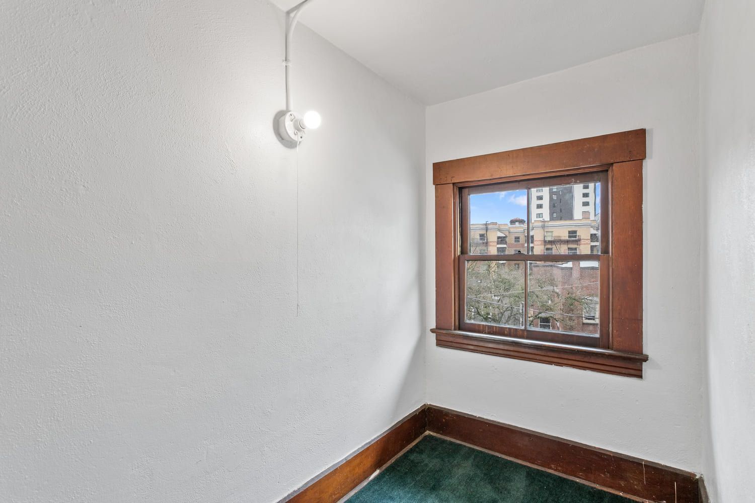 A photo of the unit at The Drake apartments