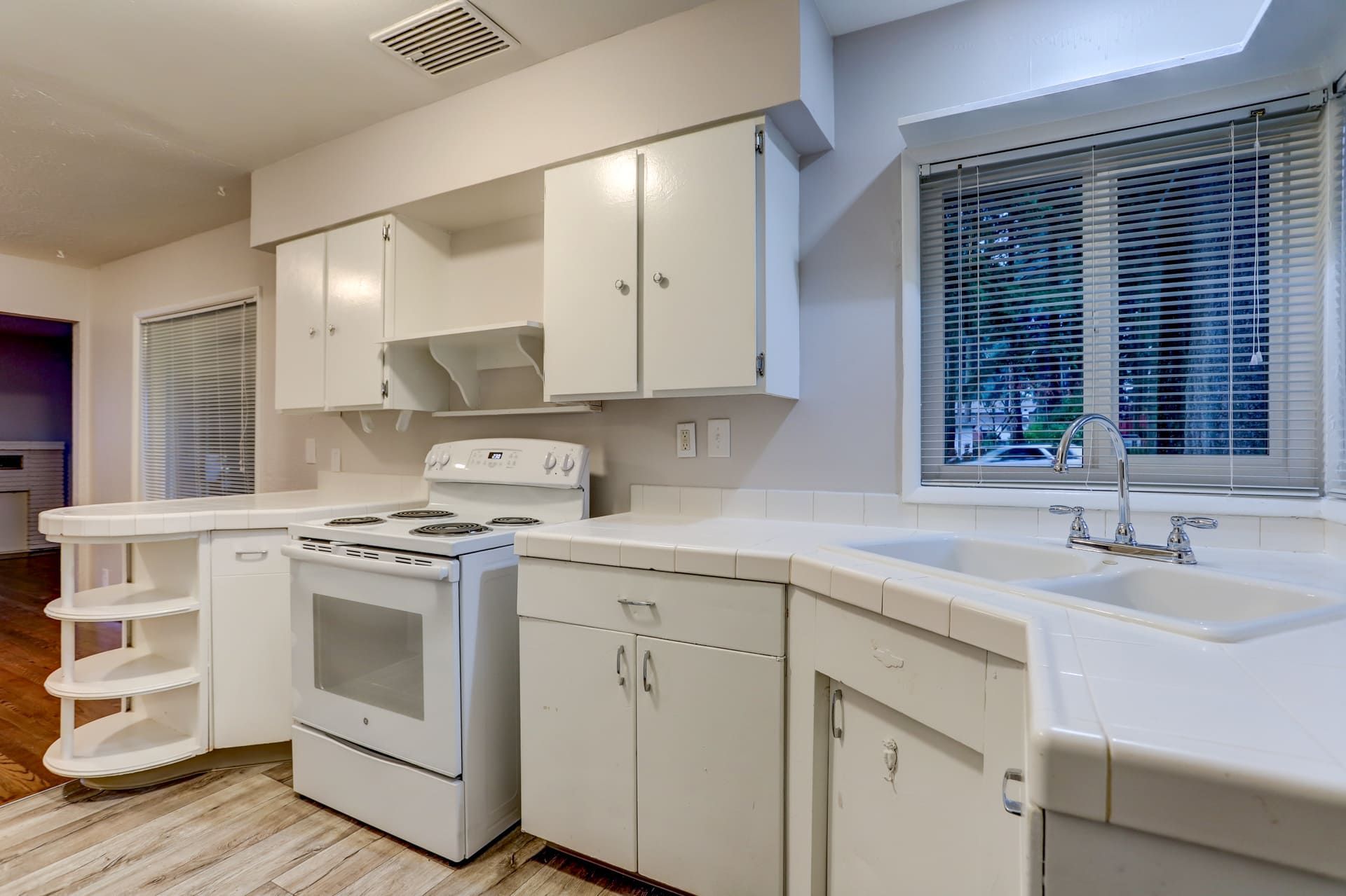 A photo of the apartments at the Sandpiper