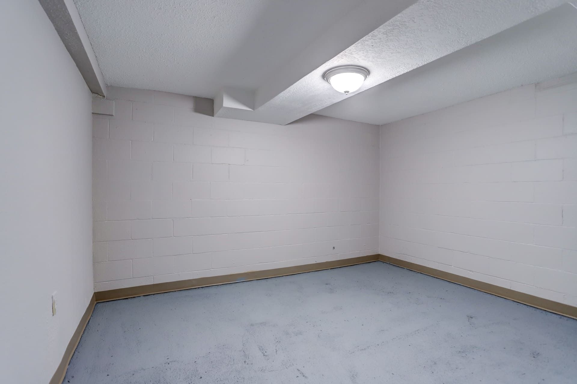 A photo of the apartments at the Sandpiper
