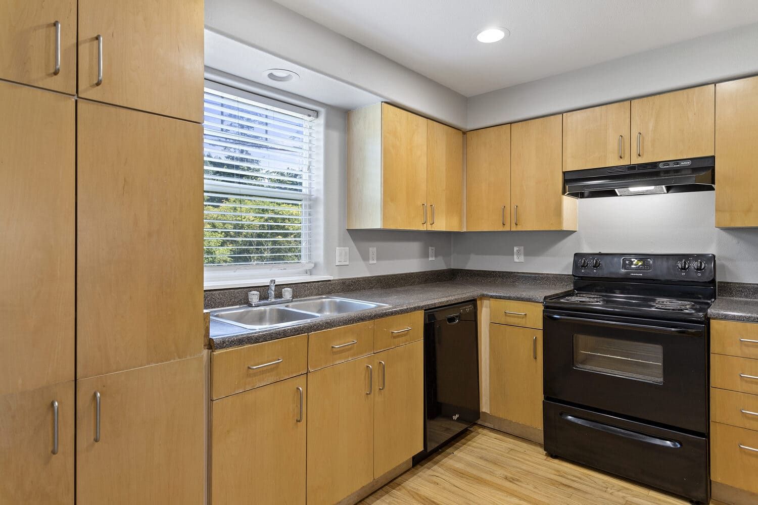 A photo of the apartments at the Willows