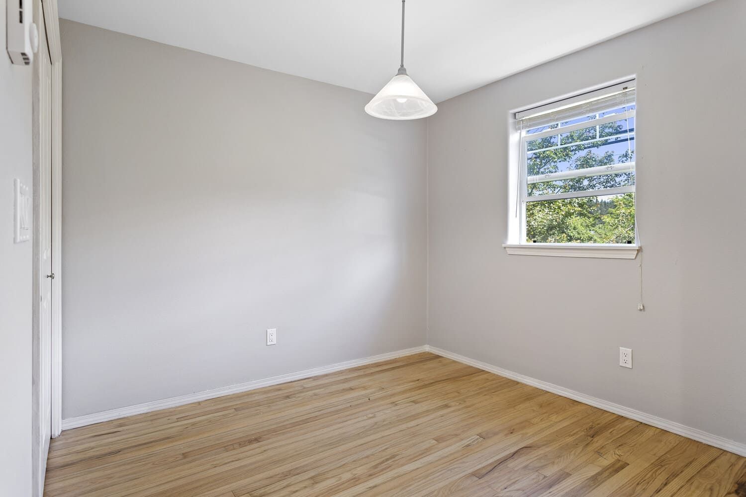 A photo of the apartments at the Willows