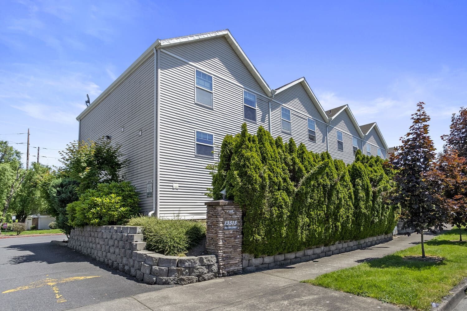 A photo of the apartments at the Willows