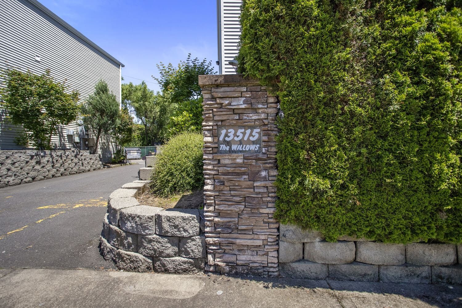 A photo of the apartments at the Willows