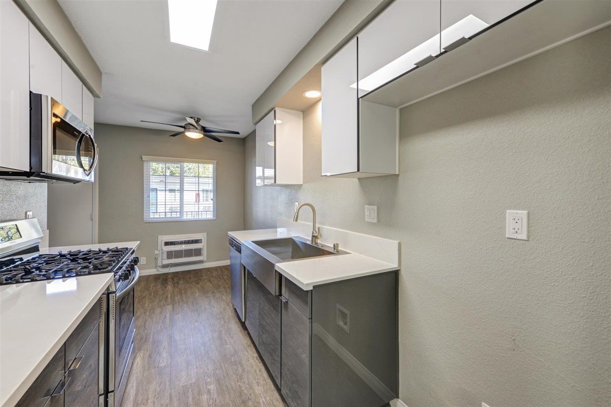 Home Fair Oaks Apartments La Habra, CA