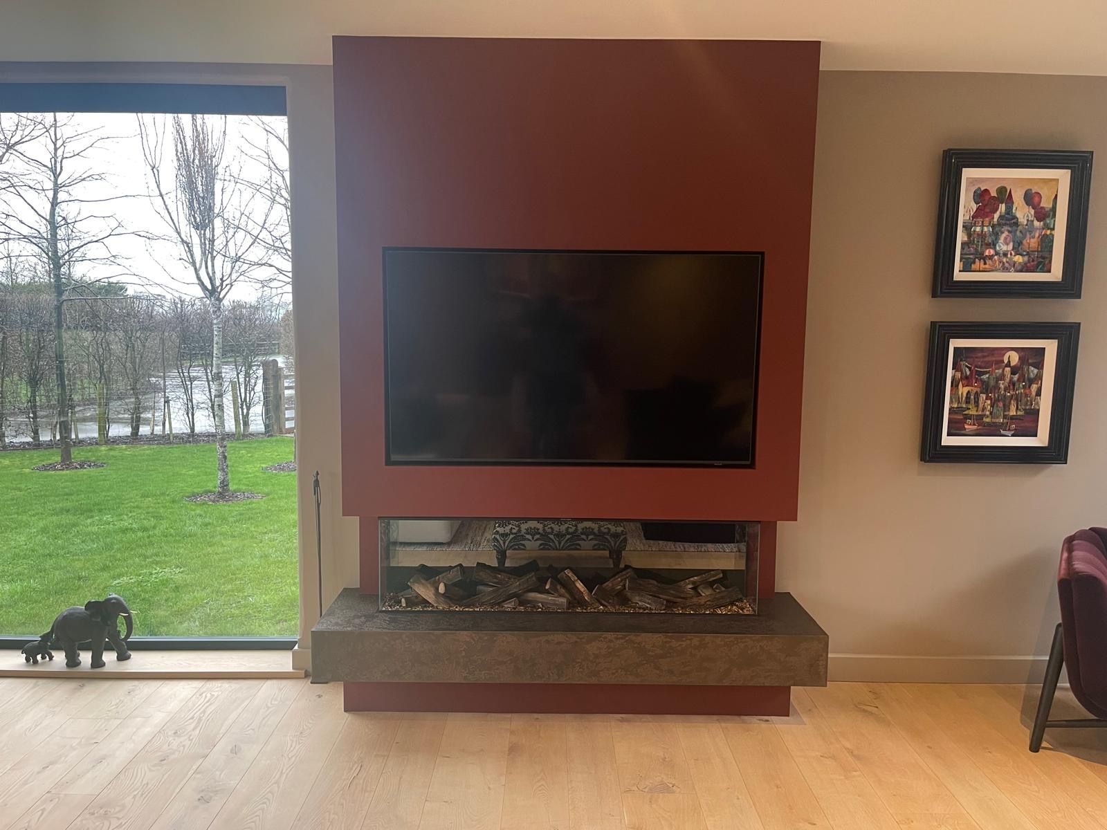 new forest 1600 media wall with venetian plastering