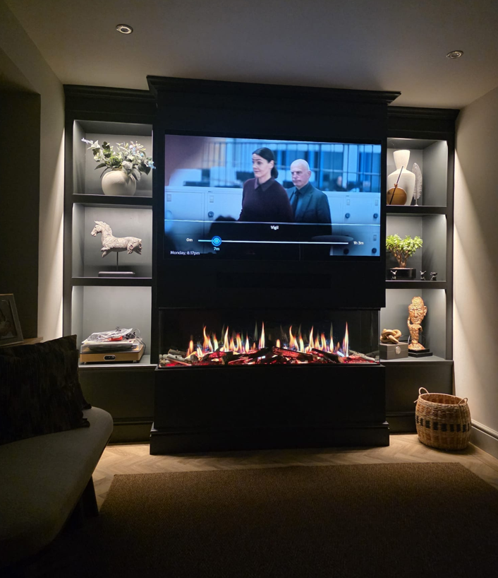 charlton and jenrick luminosa 150 media wall