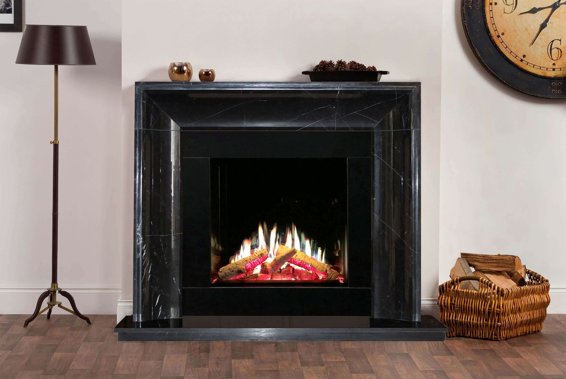 Charlton & Jenrick Luminosa 62 in a green coloured false chimney