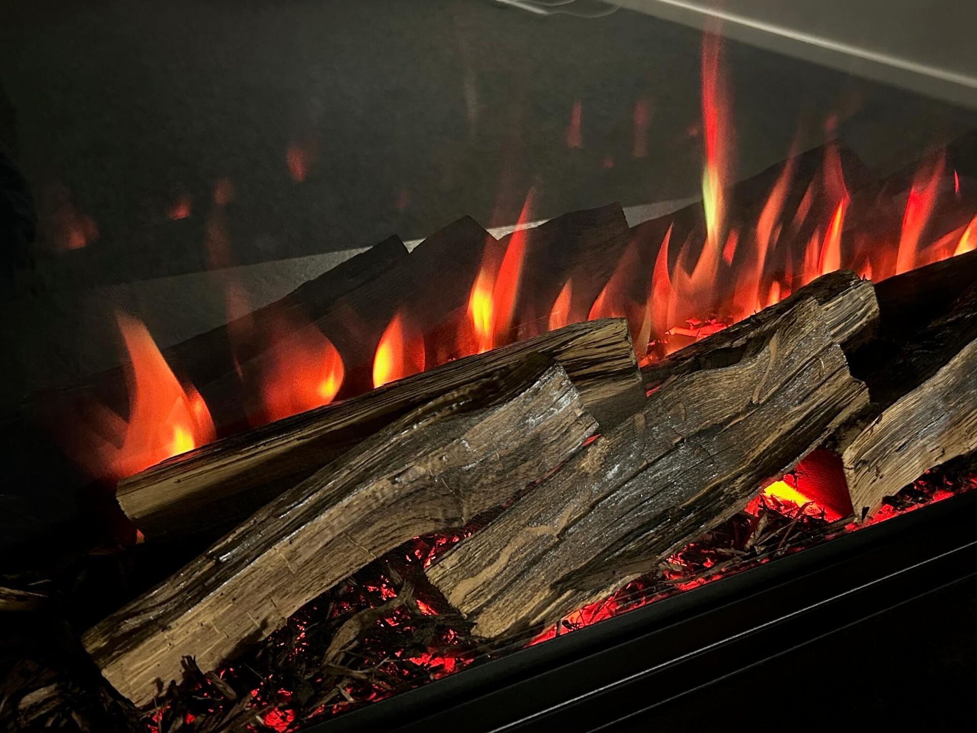 media wall fire coppice real log set