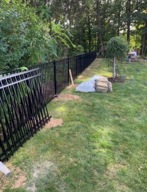 aluminum fence 7