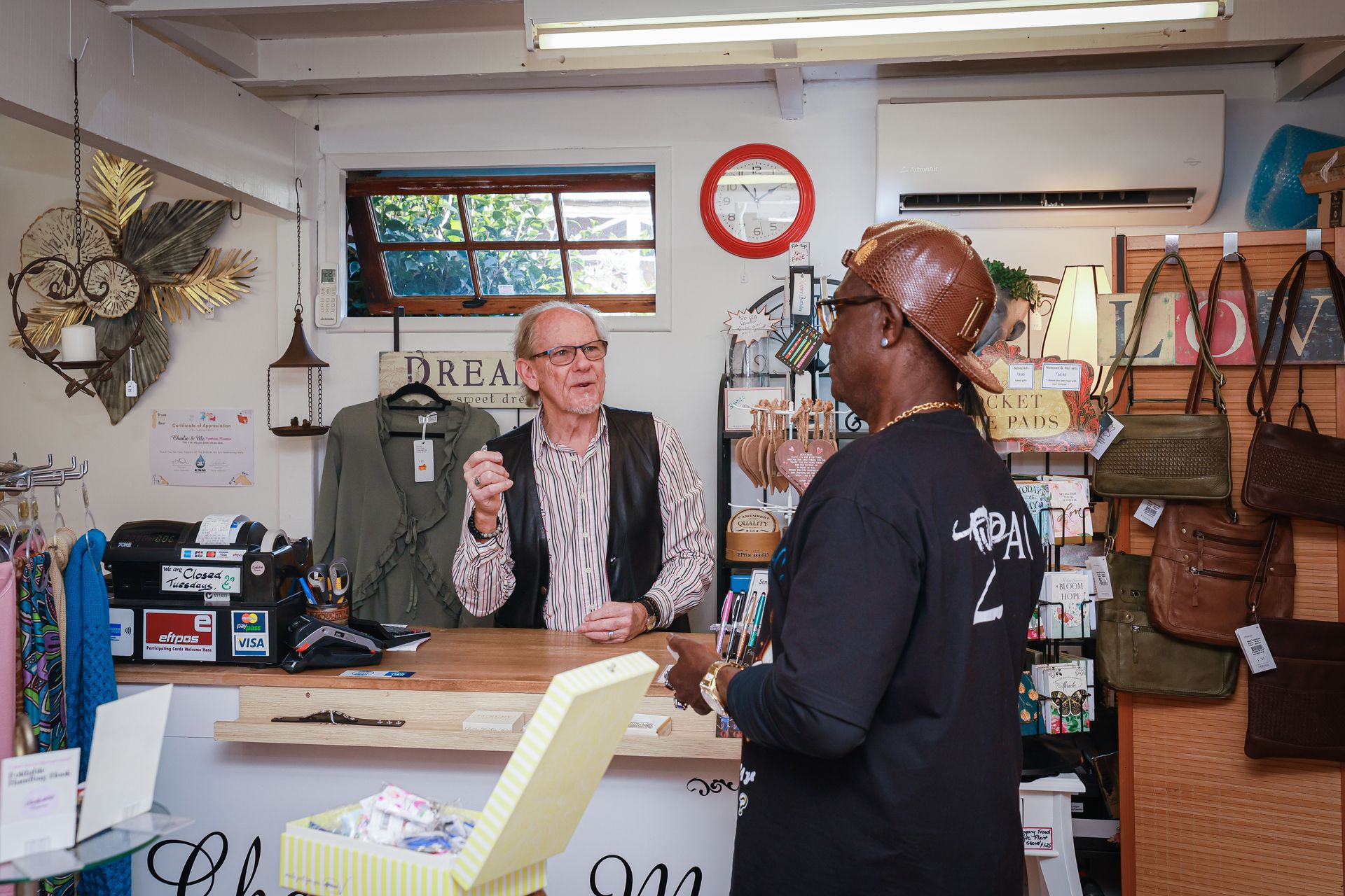 Charlie & Me Gallery Walk Tamborine Mountain Shops