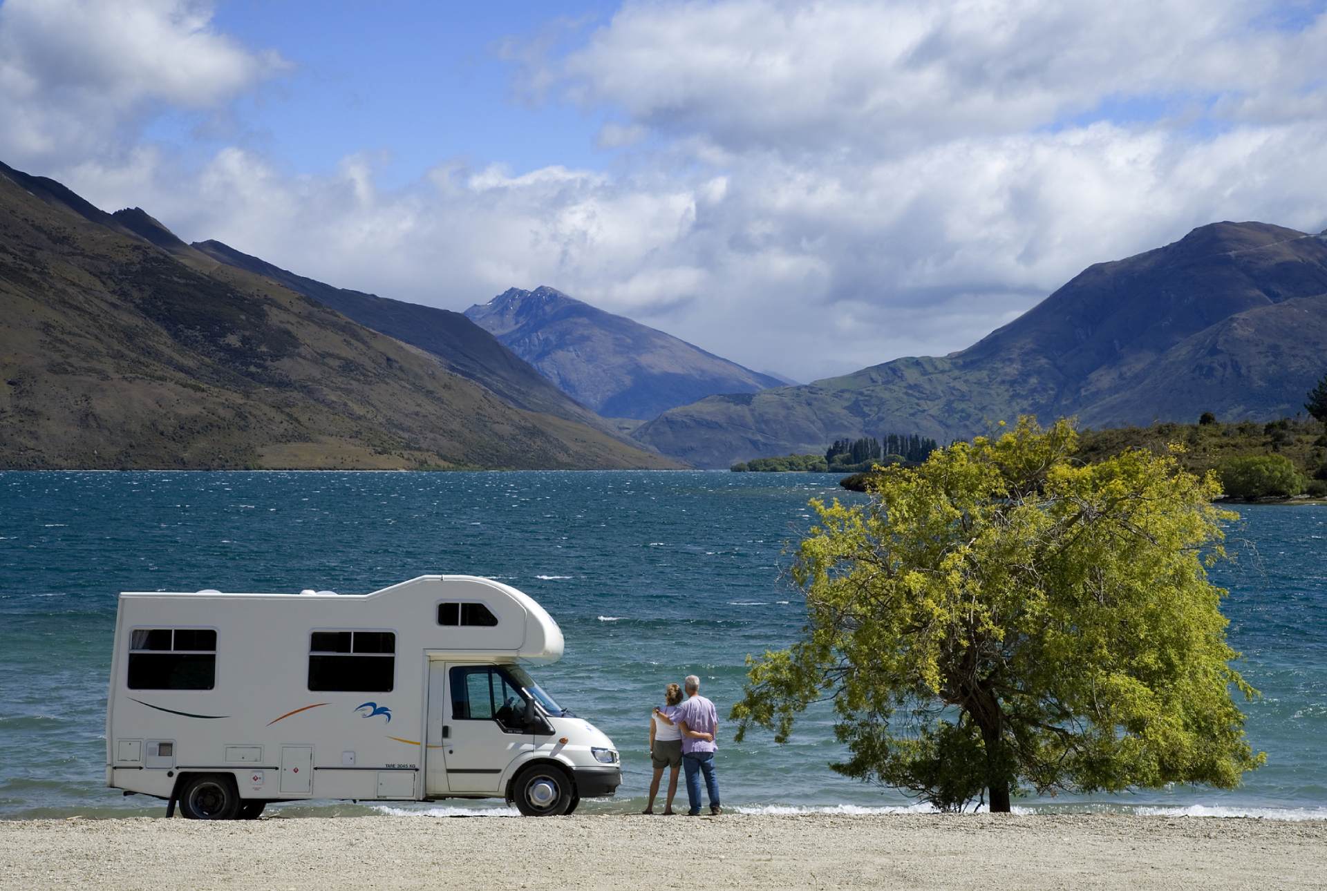CAMPER