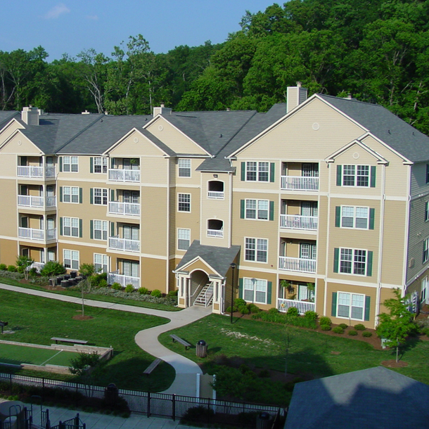 perrysburg ohio roofing companies