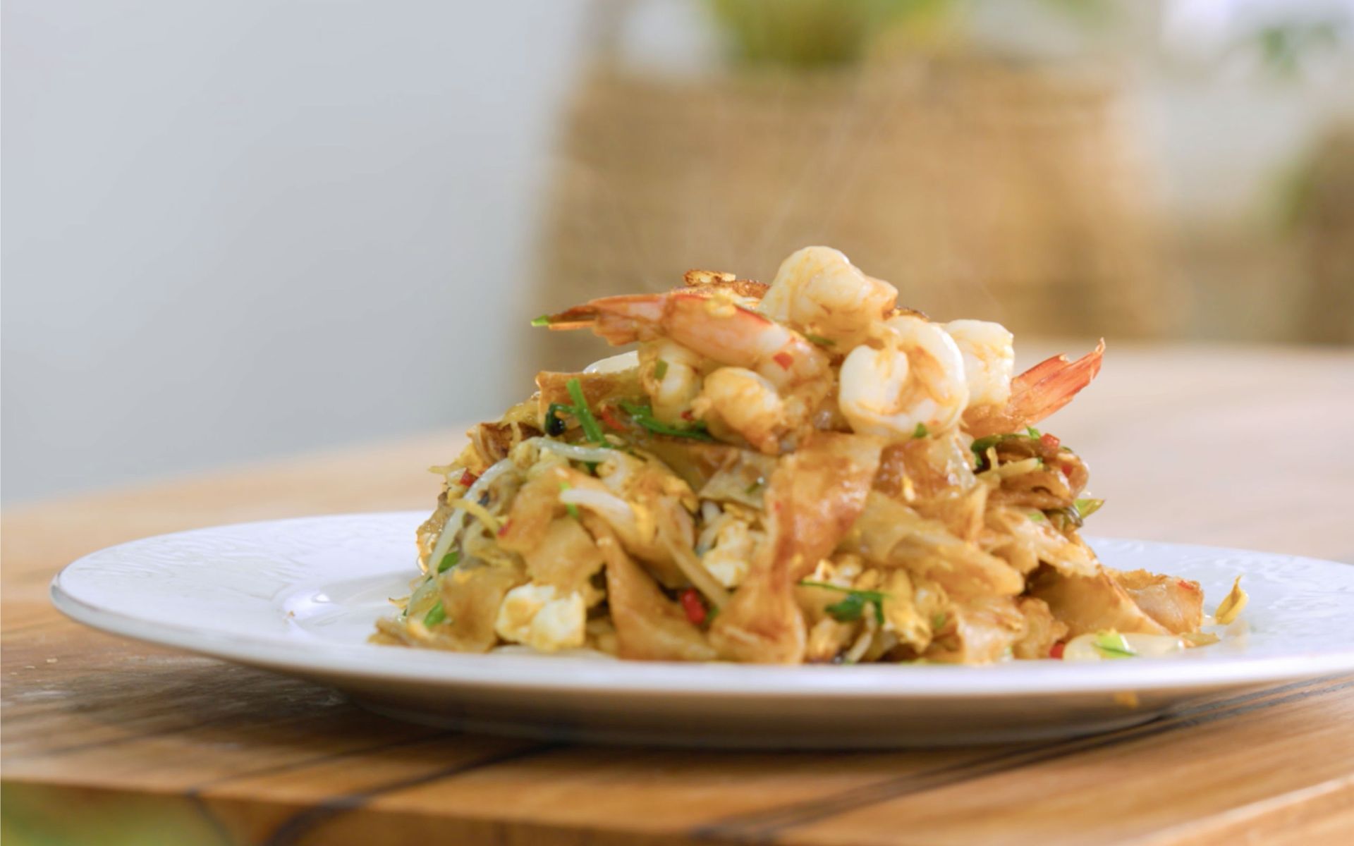 Roti Noodles with Prawn and Fried Egg