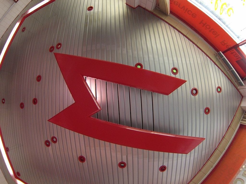 Boucherie Muller logo & plafond